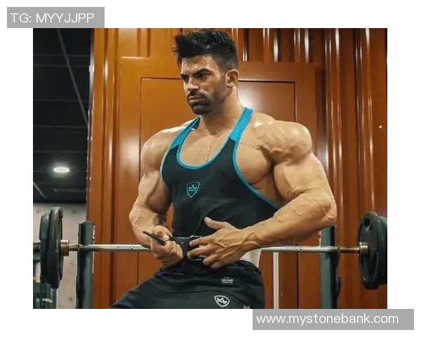 足球明星们的腹肌魅力大比拼谁才是最强肌肉男神